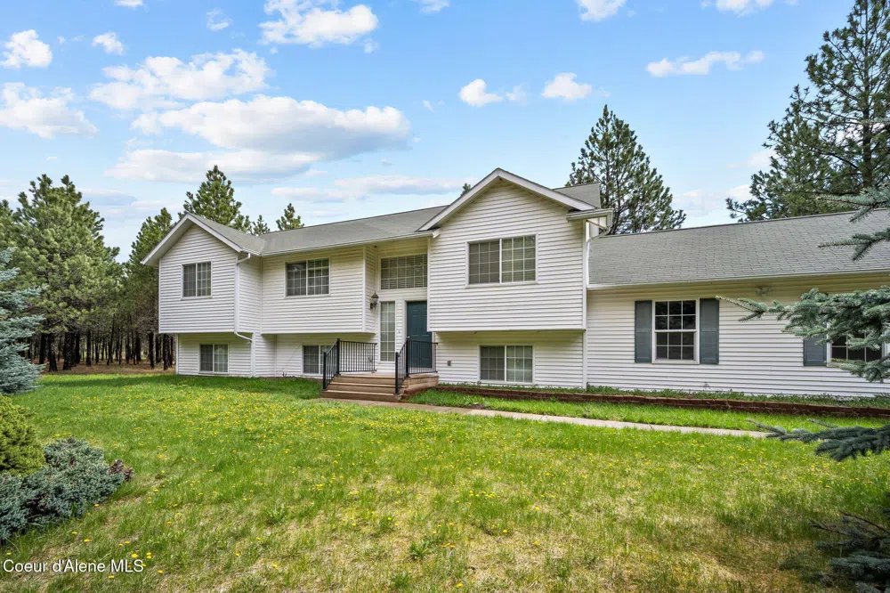 30296 Wheatridge Road Athol, ID 83801