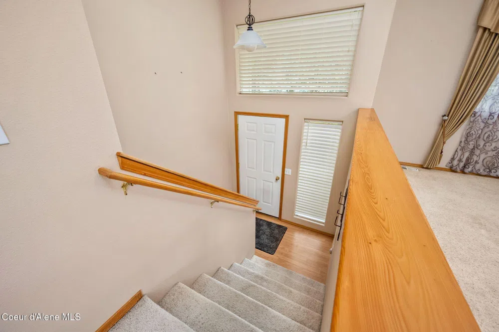 30296 Wheatridge Road Athol, ID 83801