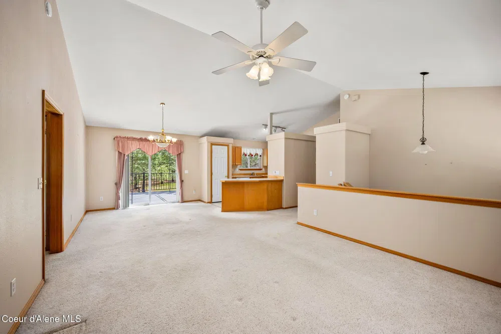 30296 Wheatridge Road Athol, ID 83801