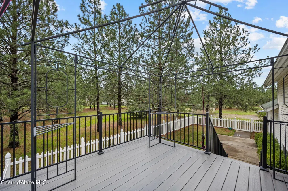 30296 Wheatridge Road Athol, ID 83801