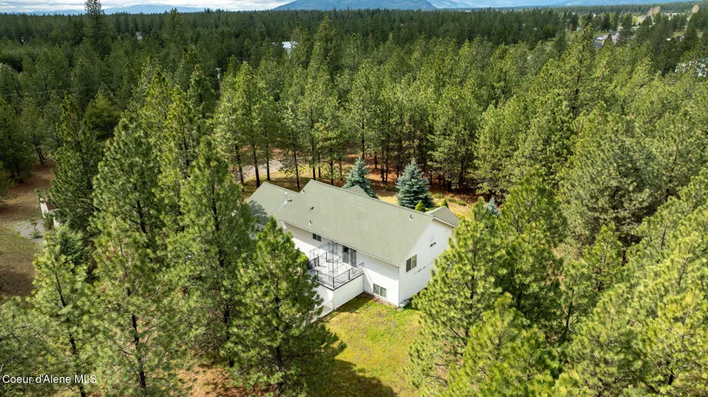 30296 Wheatridge Road Athol, ID 83801