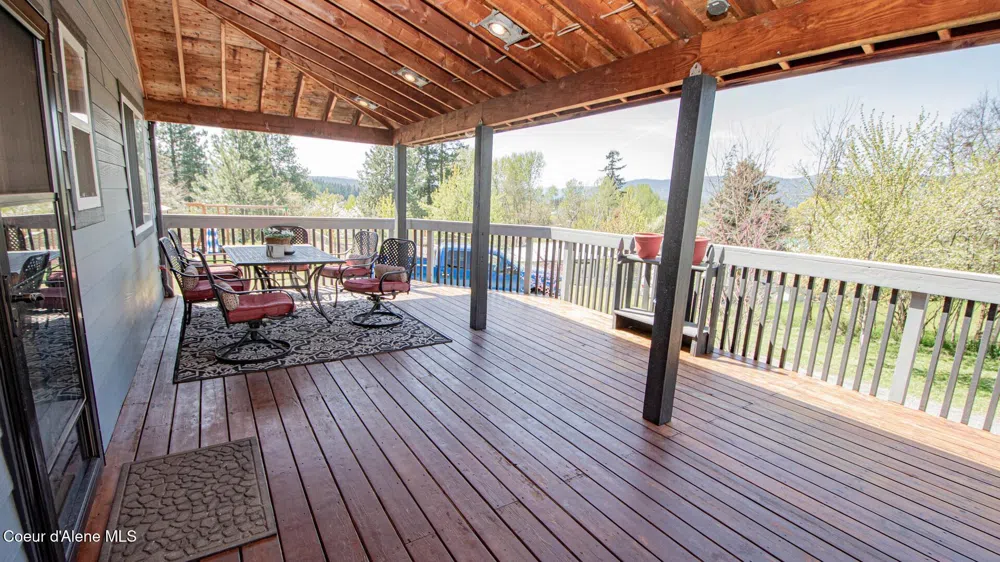 6616 Comanche Street Bonners Ferry, ID 83805