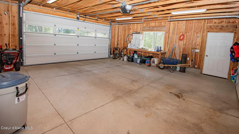 6616 Comanche Street Bonners Ferry, ID 83805