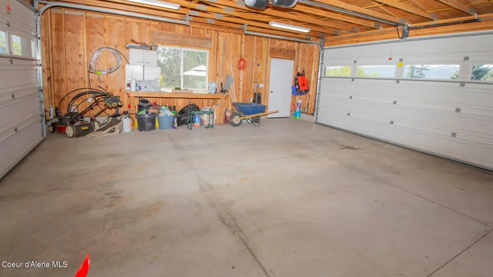 6616 Comanche Street Bonners Ferry, ID 83805