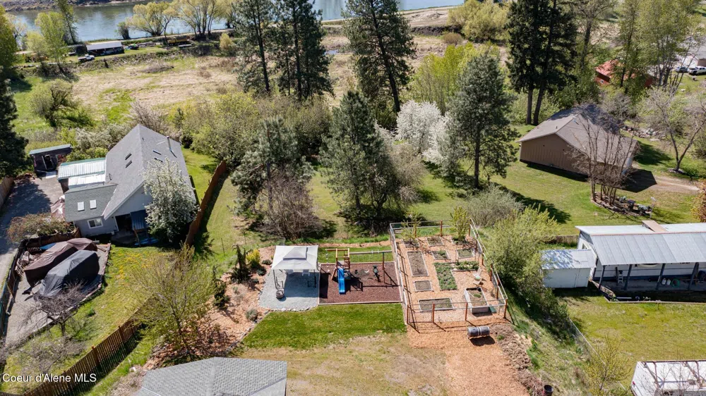 6616 Comanche Street Bonners Ferry, ID 83805
