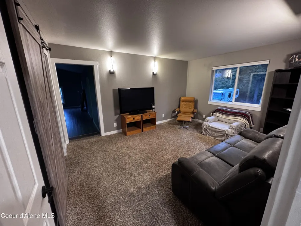 10320 PAYMENT PEAK ROAD Hauser, ID 83854