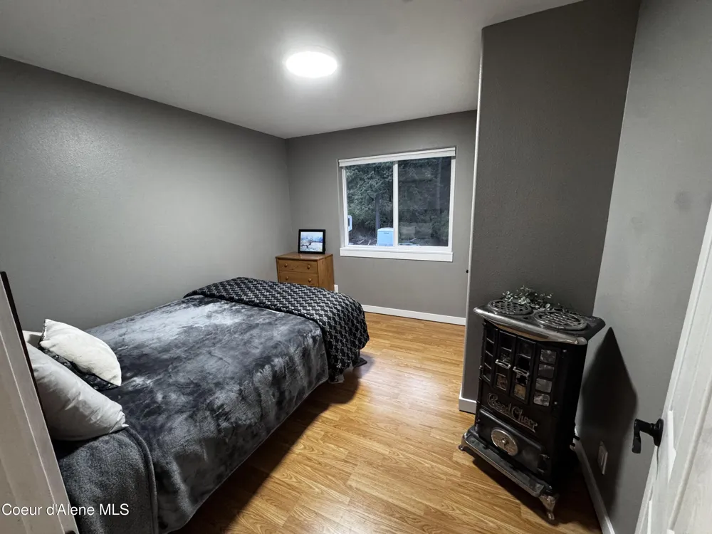 10320 PAYMENT PEAK ROAD Hauser, ID 83854