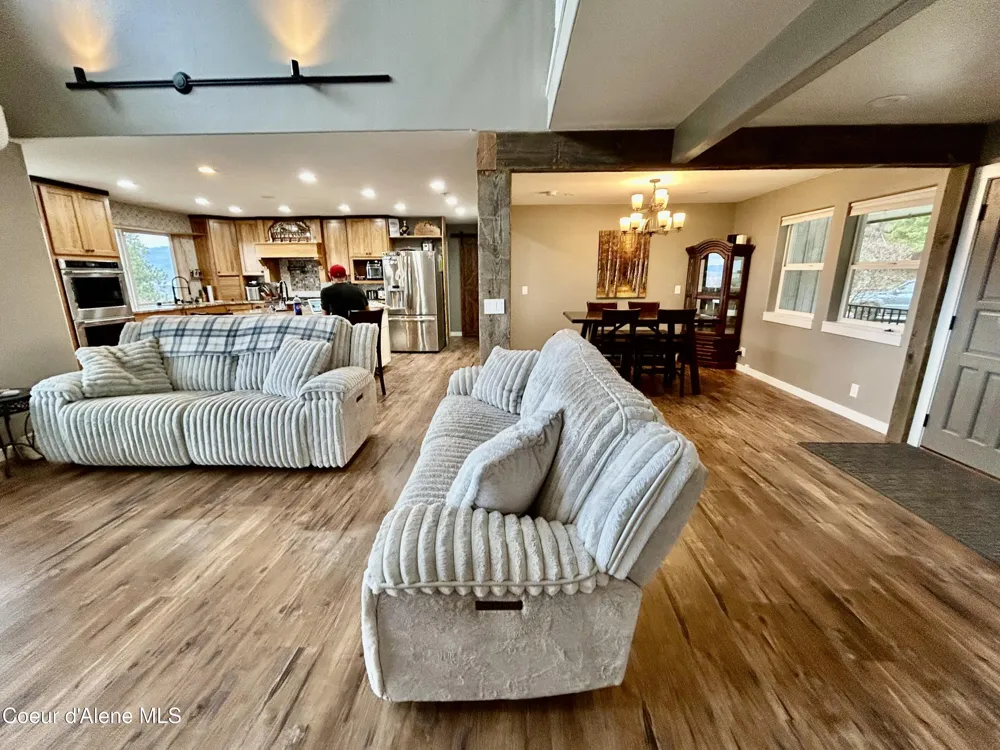 10320 PAYMENT PEAK ROAD Hauser, ID 83854