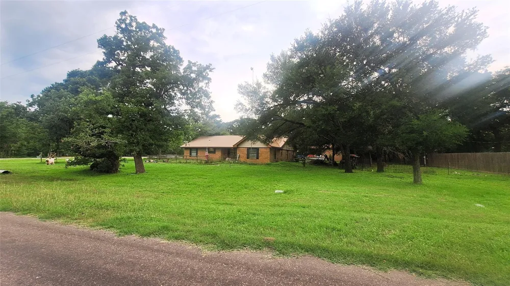 2316 Mallard Drive Caldwell, TX 77836