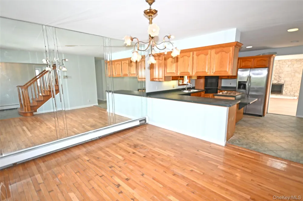 2198 Willow Street Wantagh, NY 11793