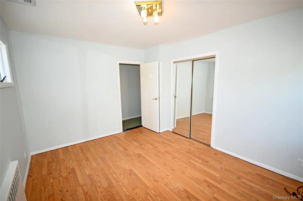 2198 Willow Street Wantagh, NY 11793