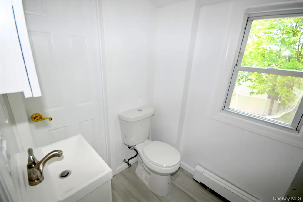 2198 Willow Street Wantagh, NY 11793