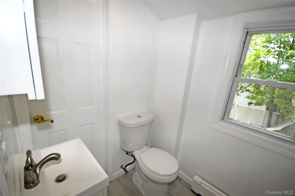 2198 Willow Street Wantagh, NY 11793