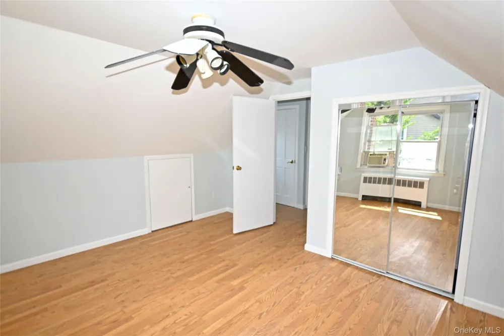 2198 Willow Street Wantagh, NY 11793