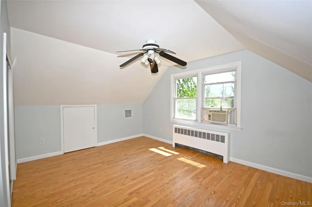 2198 Willow Street Wantagh, NY 11793