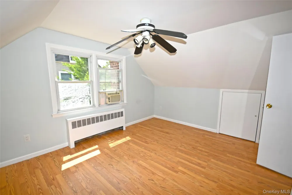 2198 Willow Street Wantagh, NY 11793