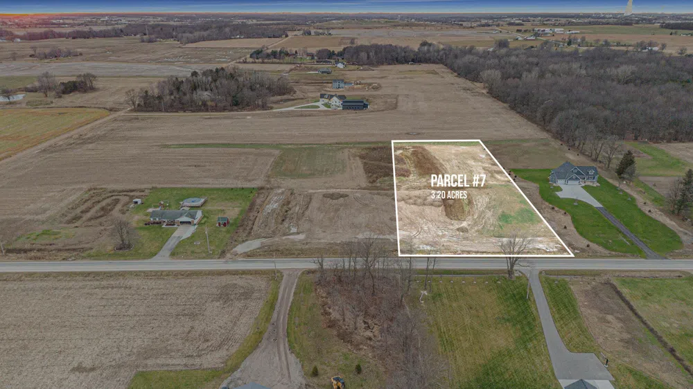 7 40th Zeeland, MI 49464