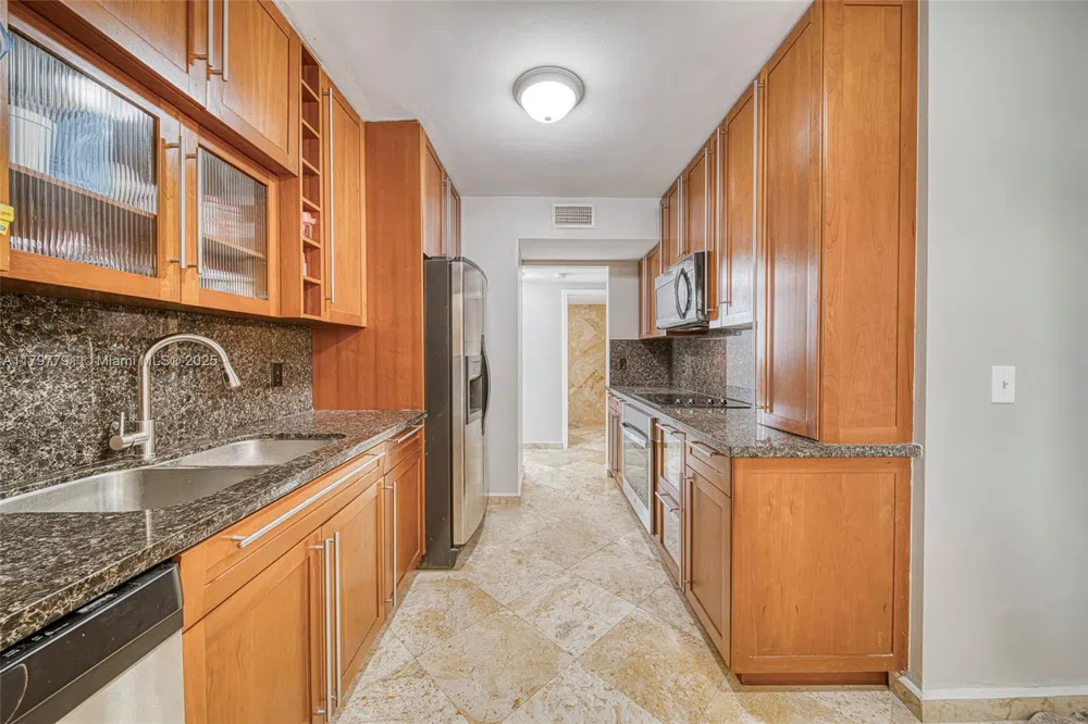 8888 Collins Ave #201 Surfside, FL 33154