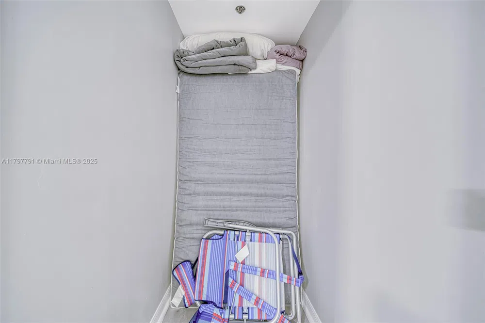 8888 Collins Ave #201 Surfside, FL 33154