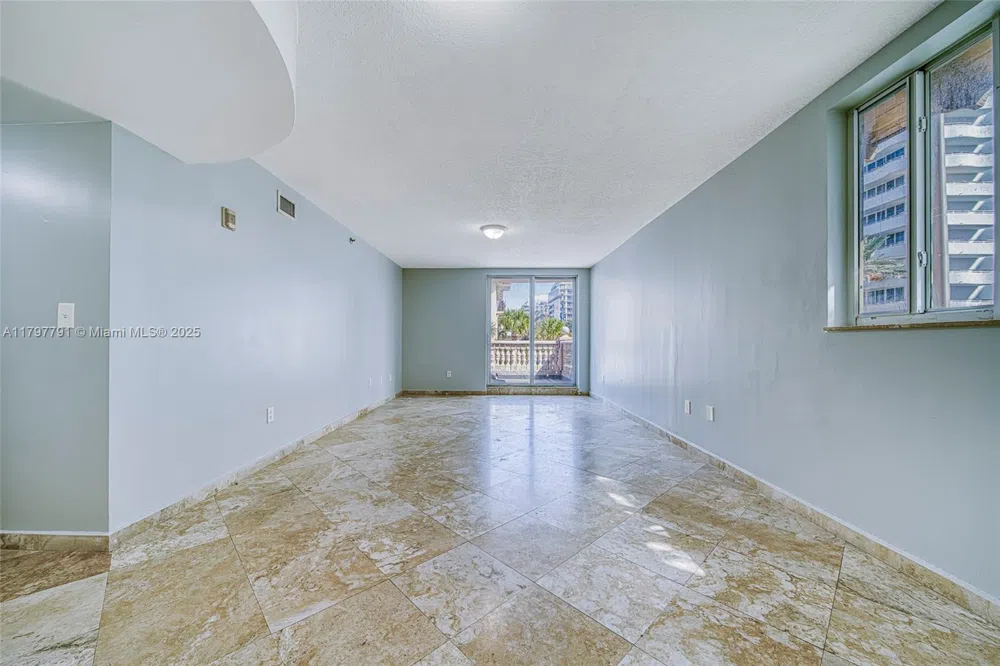 8888 Collins Ave #201 Surfside, FL 33154