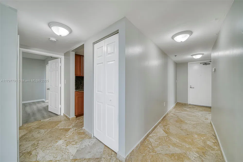 8888 Collins Ave #201 Surfside, FL 33154