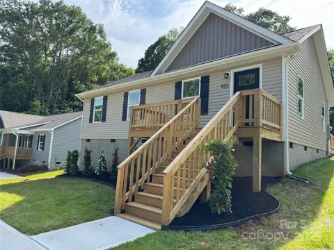 953 Hardin Drive