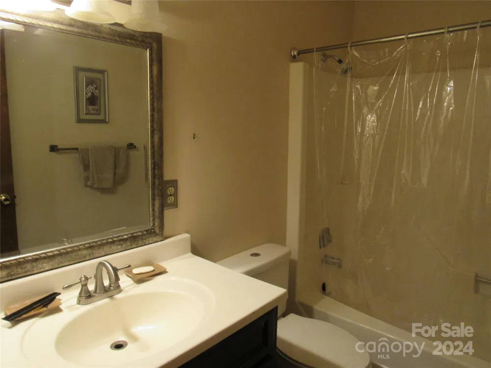 171 Fox Run Road Forest City, NC 28043