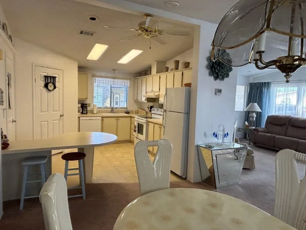 617 WEBB WAY Lady Lake, FL 32159