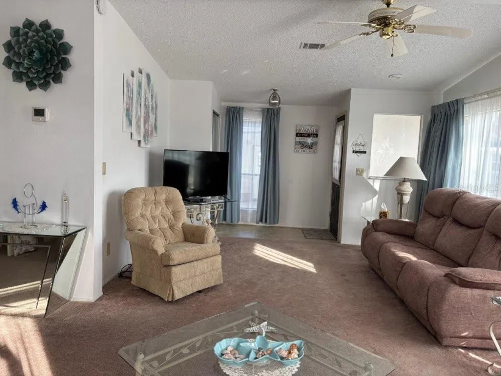 617 WEBB WAY Lady Lake, FL 32159