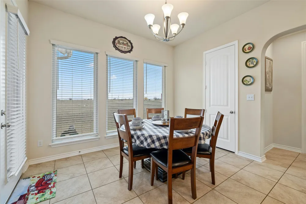 1800 County Road 305 Jarrell, TX 76537