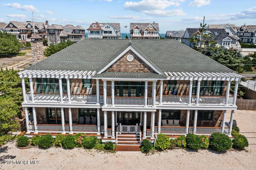 1043 Barnegat Lane Mantoloking, NJ 08738