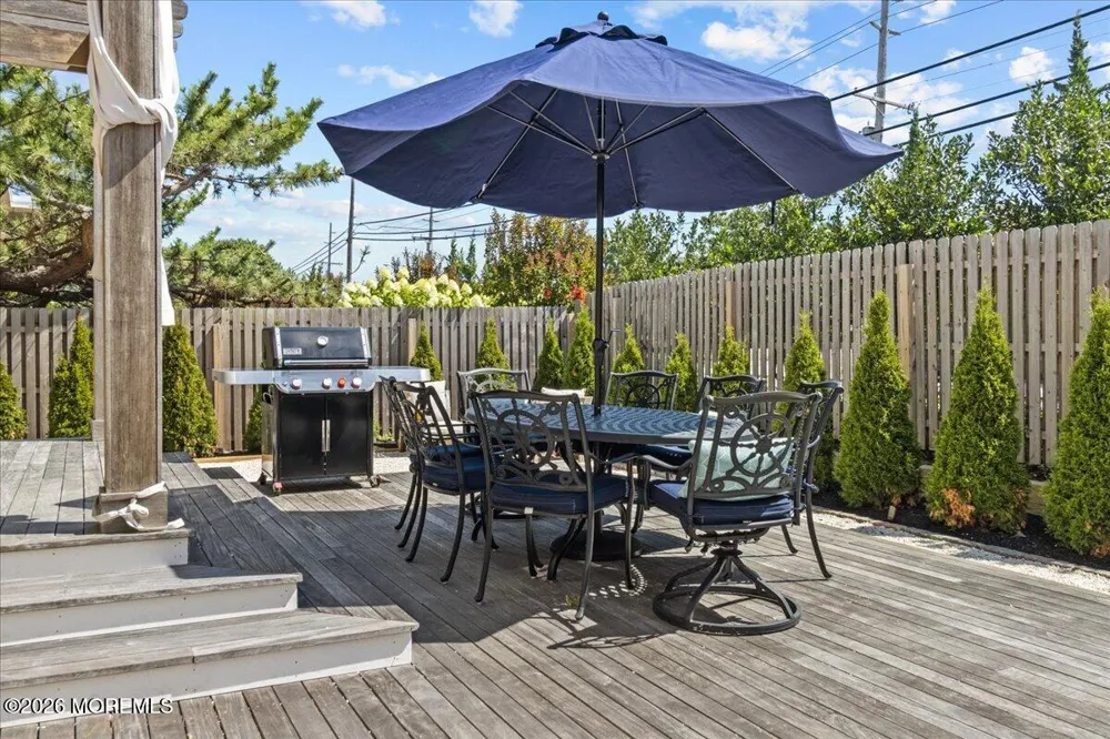 1043 Barnegat Lane Mantoloking, NJ 08738