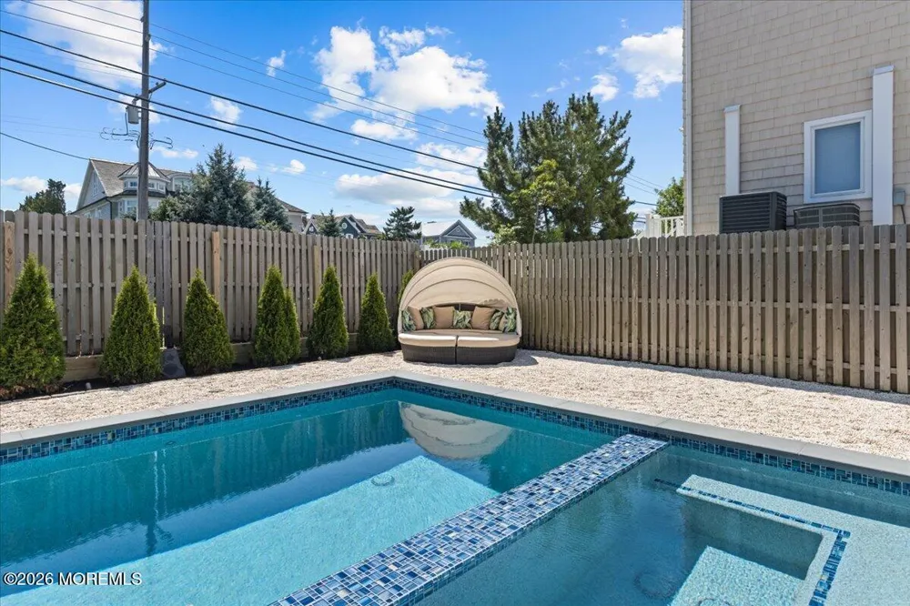 1043 Barnegat Lane Mantoloking, NJ 08738