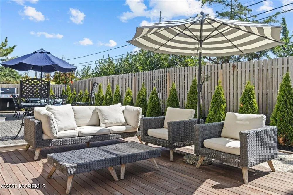 1043 Barnegat Lane Mantoloking, NJ 08738