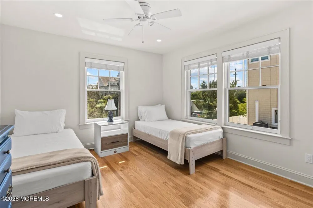 1043 Barnegat Lane Mantoloking, NJ 08738
