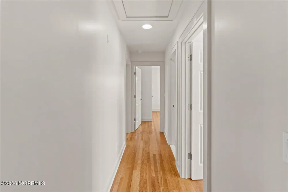 1043 Barnegat Lane Mantoloking, NJ 08738