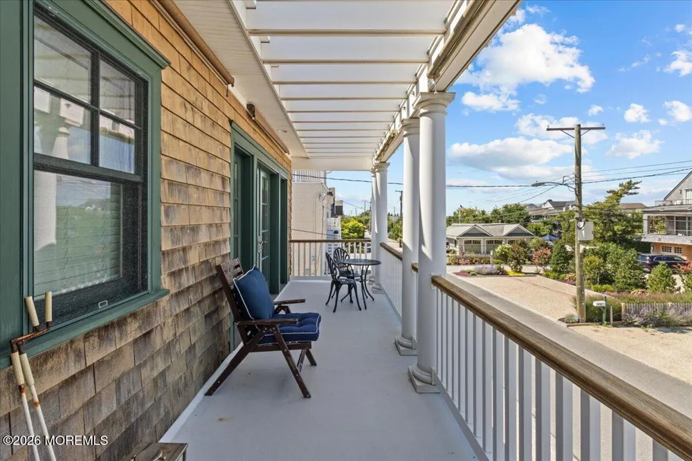 1043 Barnegat Lane Mantoloking, NJ 08738