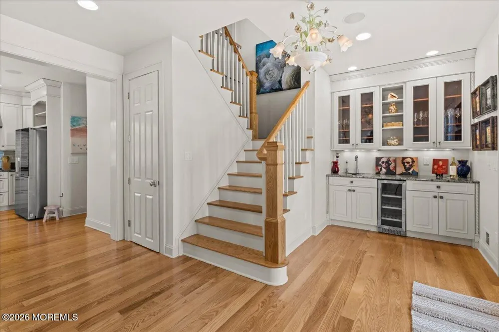 1043 Barnegat Lane Mantoloking, NJ 08738