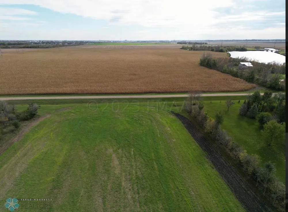 5386 52 AVENUE Fargo, ND 58102