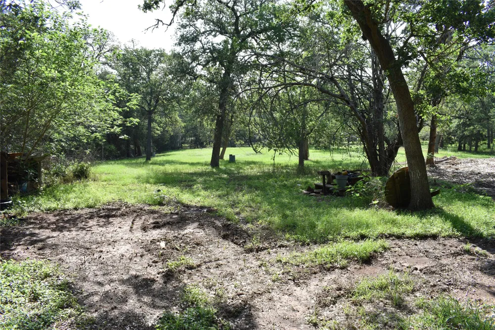 276 Arrowhead Drive Smithville, TX 78957