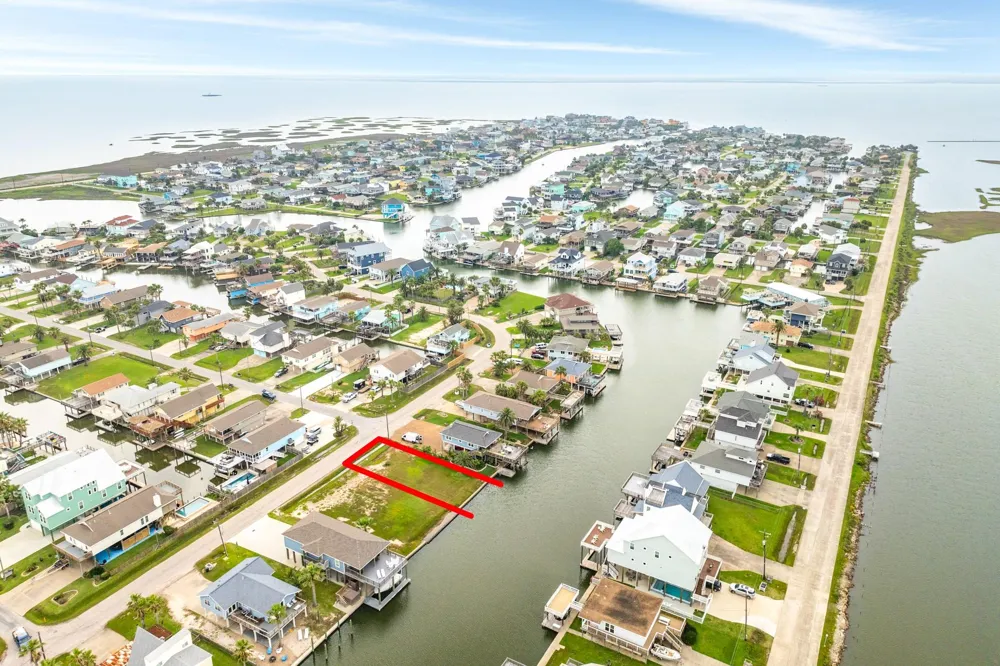 4653 Jamaica Cove Road Jamaica Beach, TX 77554