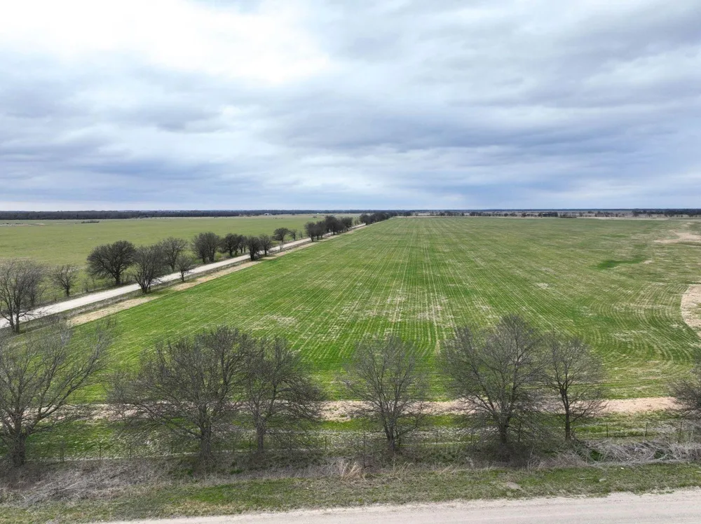 16 County Road  129 Marlin, TX 76661