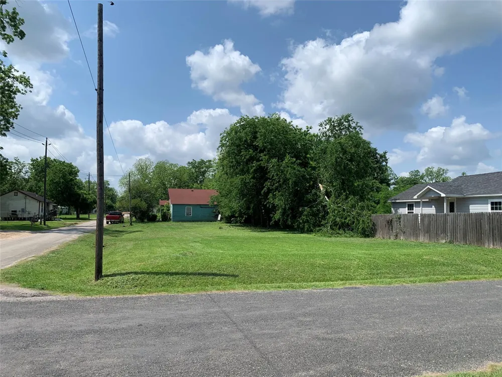 1403 Bailey Street Wharton, TX 77488