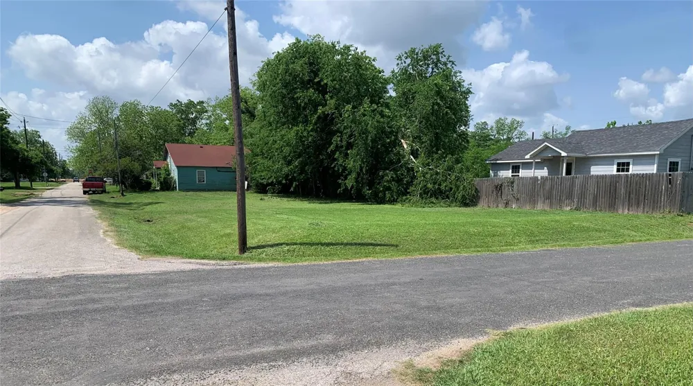 1403 Bailey Street Wharton, TX 77488