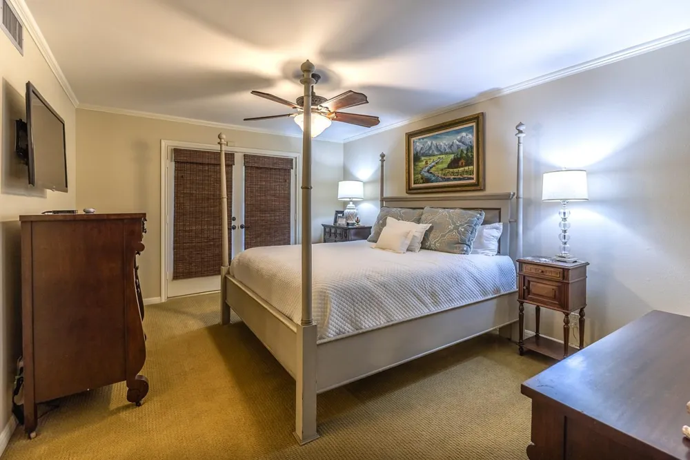 1009 County Road 324 Navasota, TX 77868