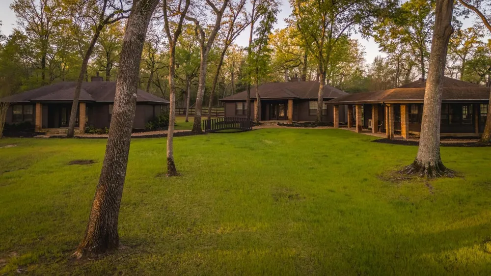 1009 County Road 324 Navasota, TX 77868