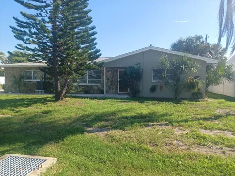 120 CAUSEWAY BOULEVARD