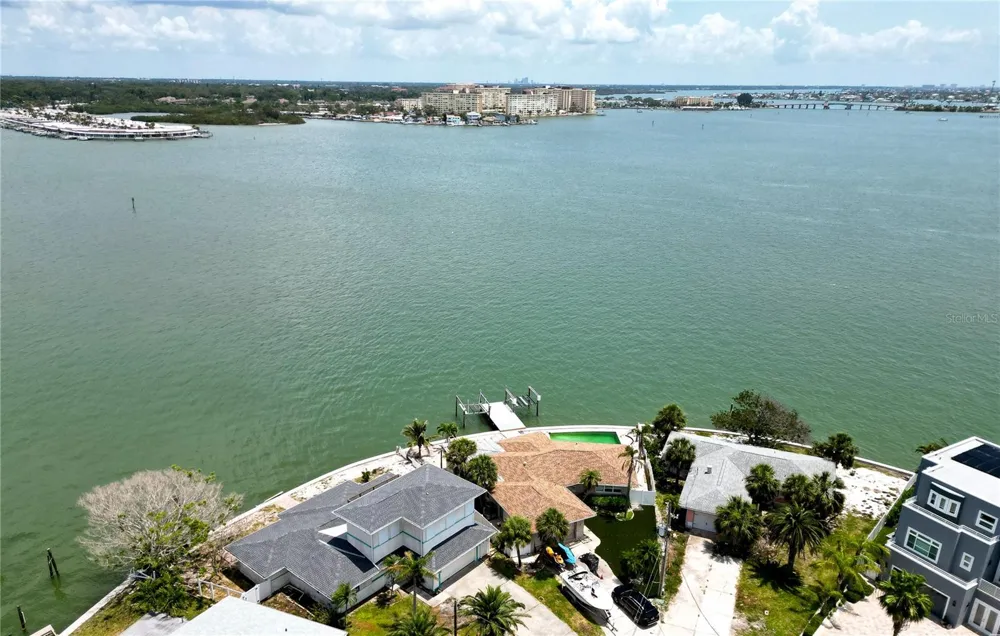 16003 5TH STREET E Redington Beach, FL 33708