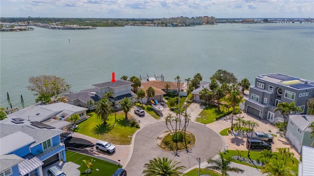 16003 5TH STREET E Redington Beach, FL 33708