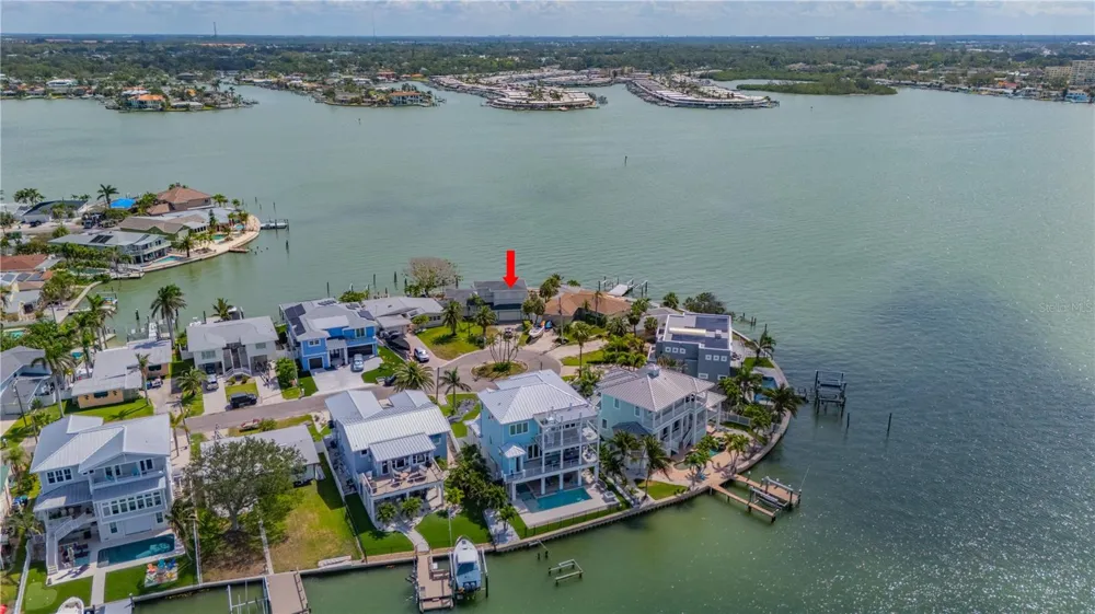 16003 5TH STREET E Redington Beach, FL 33708